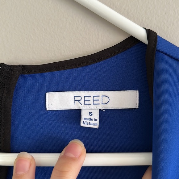 Blue dress! - Picture 5 of 8